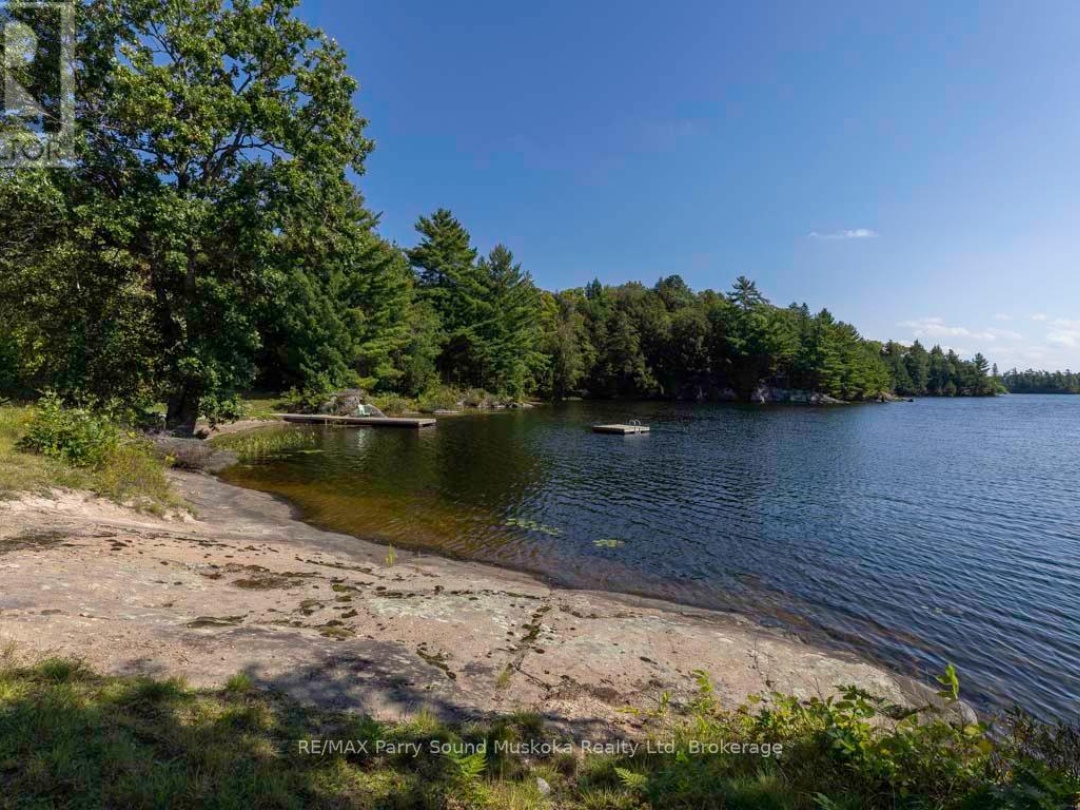 122 GREY OWL ROAD, 