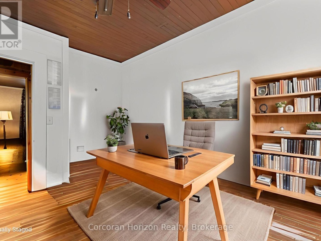 1641 WALKERS POINT ROAD, 