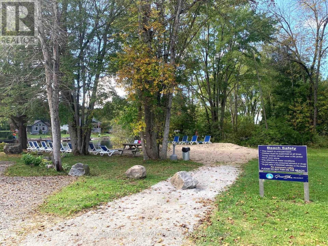 43 1082 Shamrock Marina Road, Severn Lake