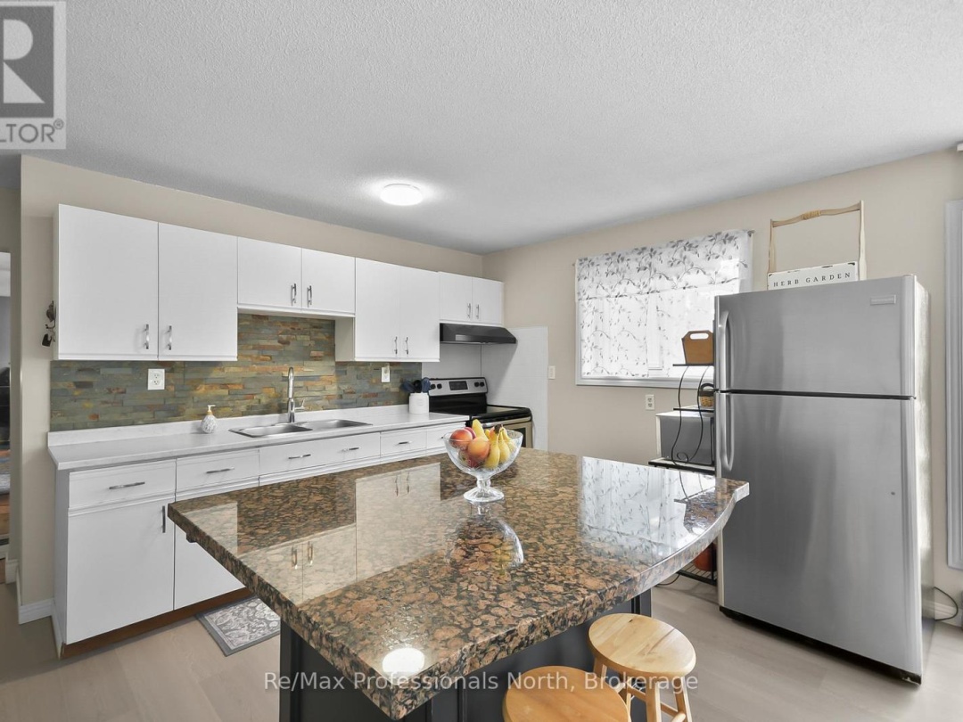 1244 MUSKOKA ROAD 169, 