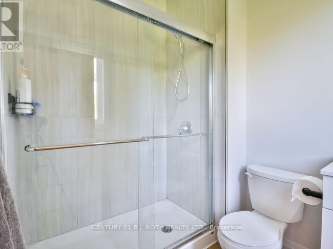 51 CHESLOCK CRESCENT, 