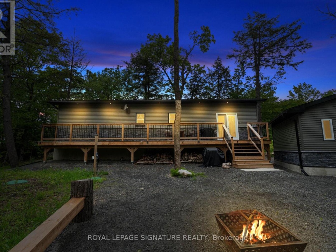 44 SUNNYSHORE PARK DRIVE, 