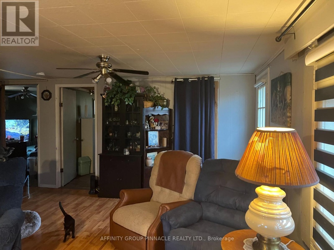 302 COUNTY ROAD 8 ROAD, 