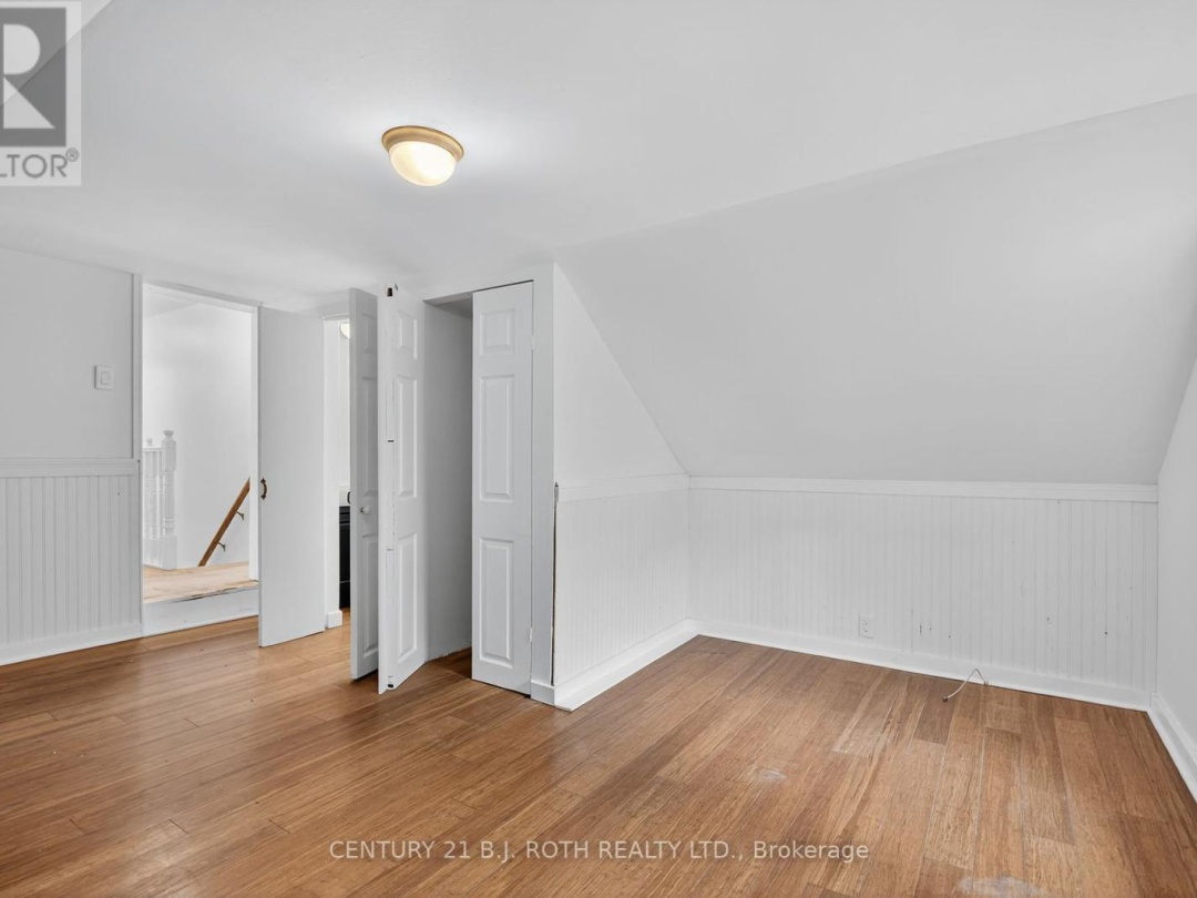 153 LACLIE STREET, 