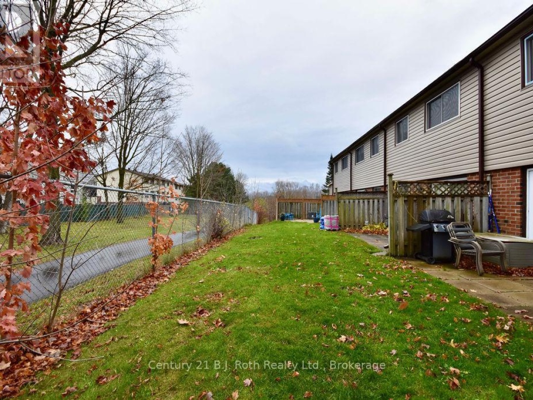 7 - 441 BARRIE ROAD, 