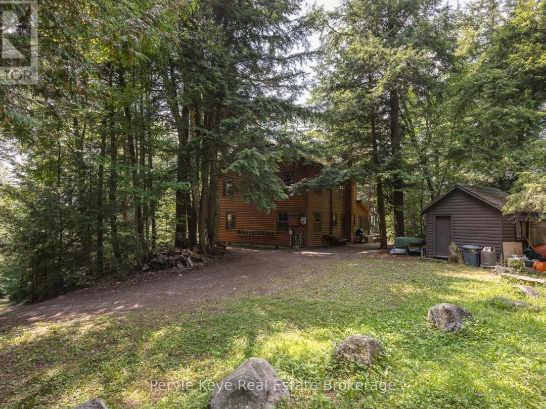 1187 RIGNALLS ROAD E, 