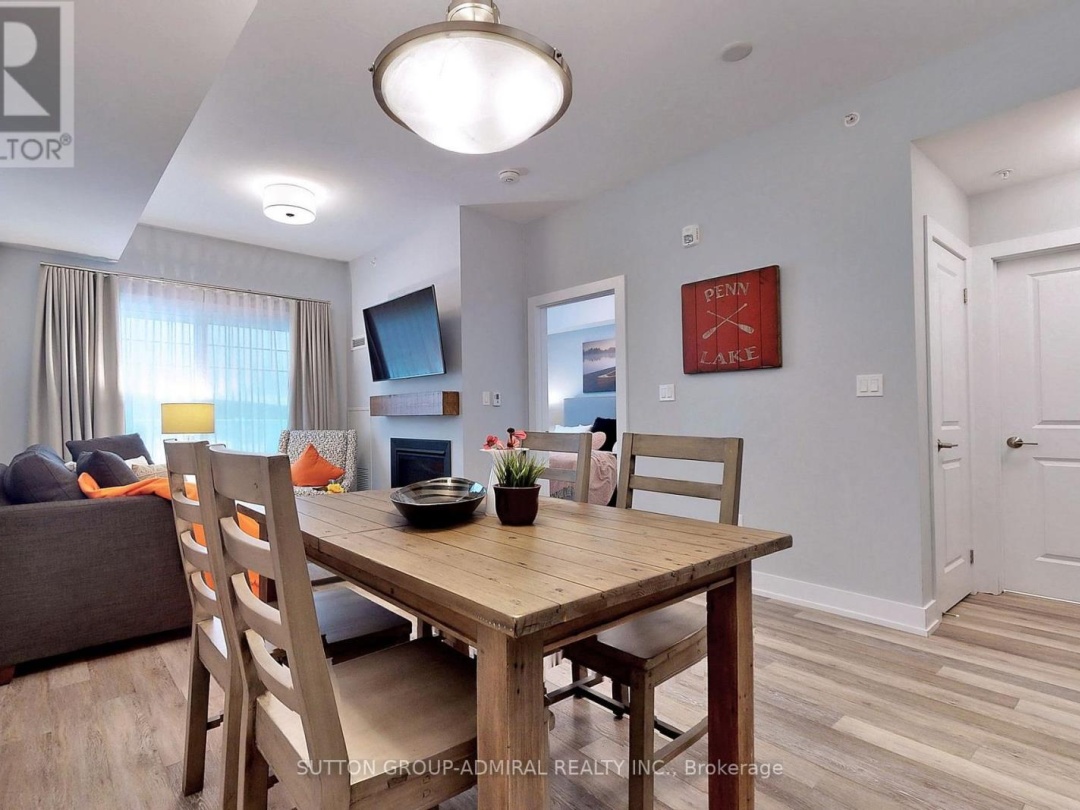 425 - 25 PEN LAKE POINT ROAD, 