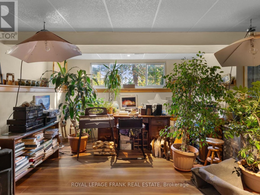 2269 THURSTONIA ROAD,