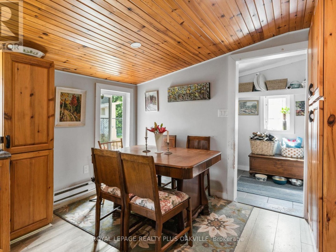 322 BOBCAYGEON ROAD, 