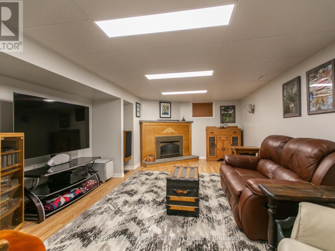 50 CALVERLEY STREET, 