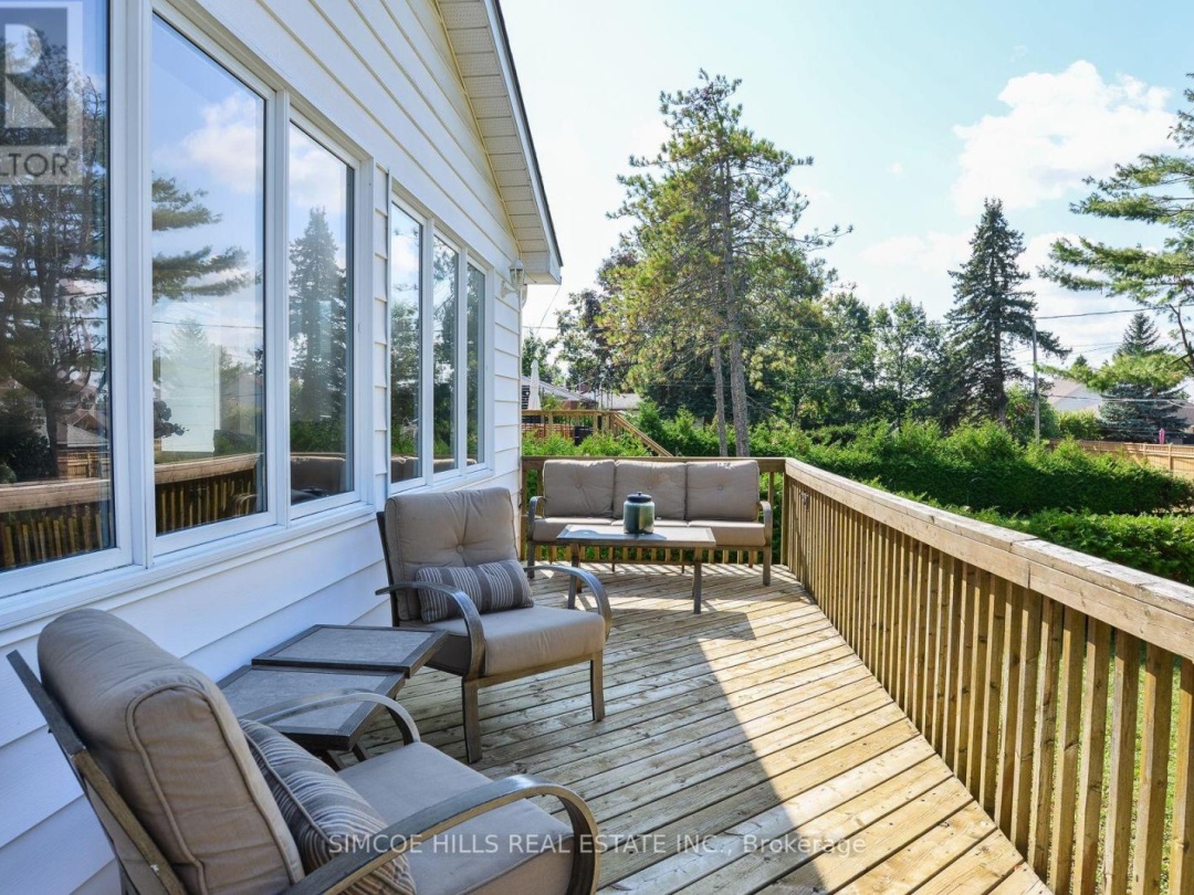 106 NORTH STREET W, 