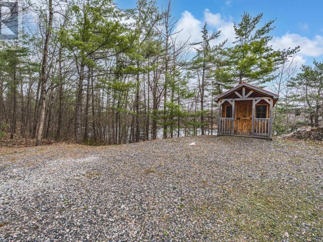 83 Walkway Road, Georgian Bay