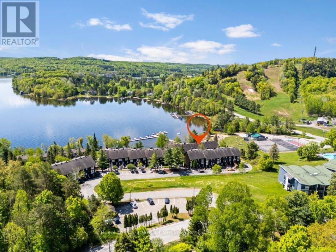 30 TURNER DRIVE, Peninsula Lake