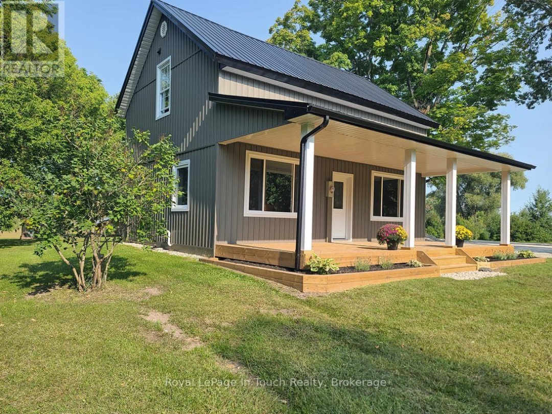 3010 Matchedash Street, Matchedash Bay