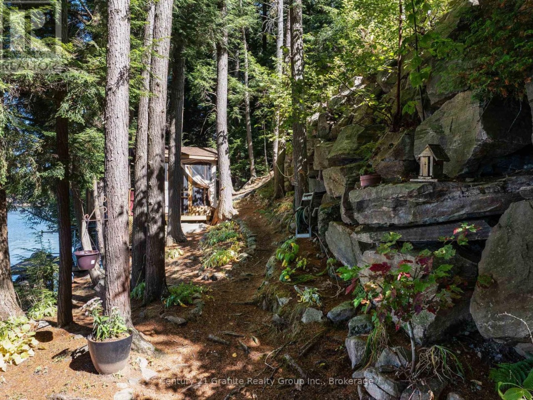 1219 MARATHON DRIVE, Canning Lake