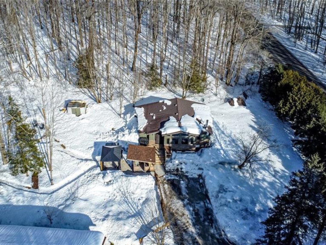 1710 Sandhill Road, Waubaushene