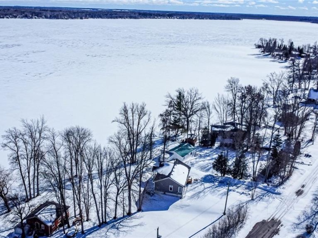 4097 Dalrymple Drive, Dalrymple Lake