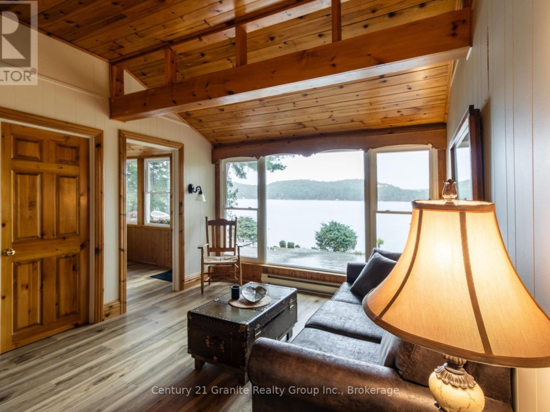 1528 DIGNAN ROAD, 