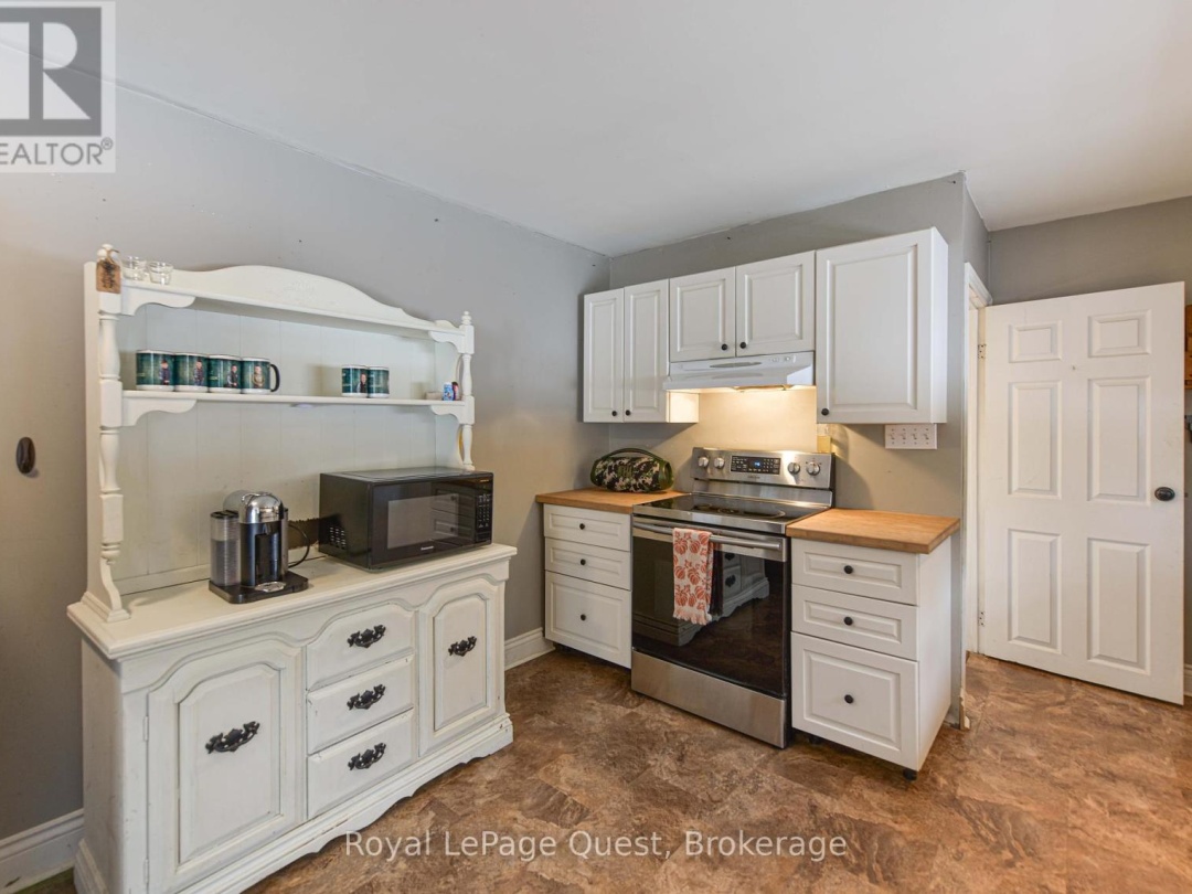 1979 Peninsula Pt Road, Severn