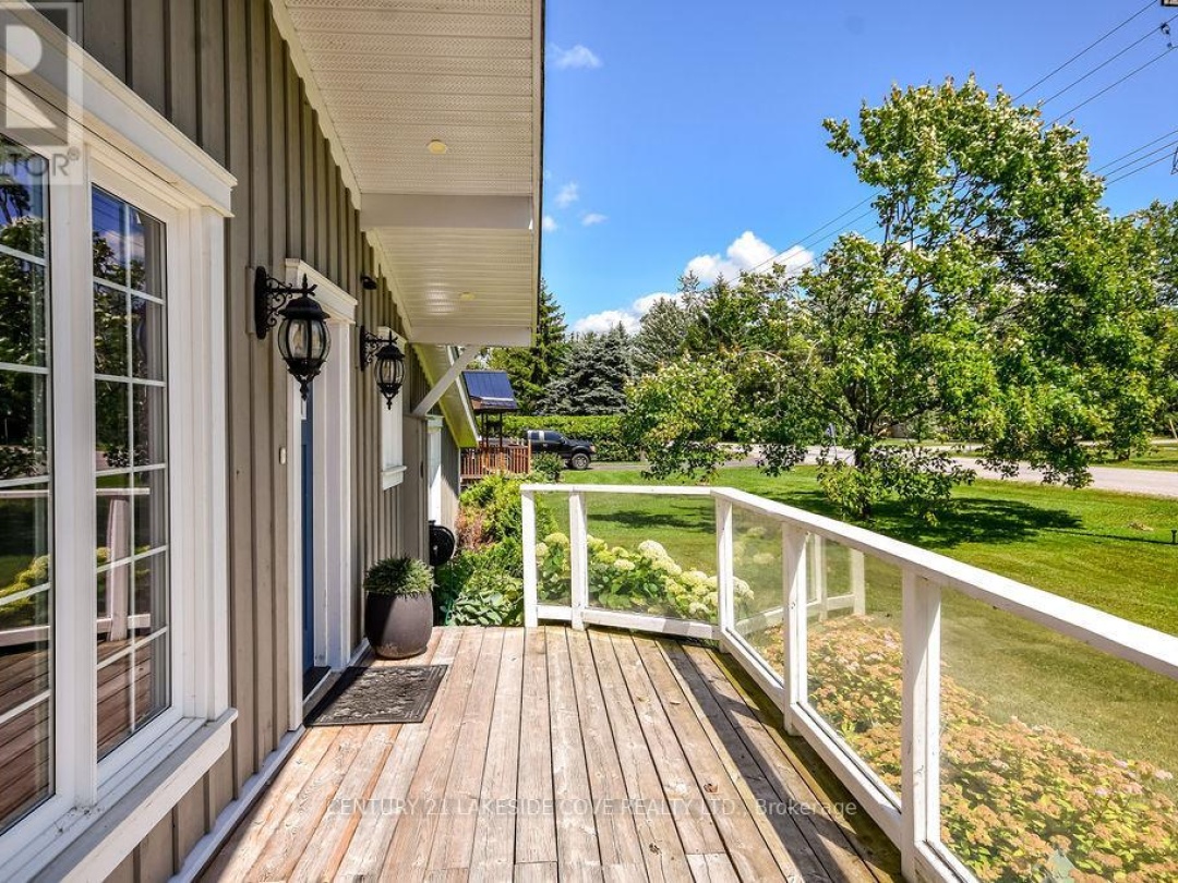 27 POPLAR CRESCENT, 