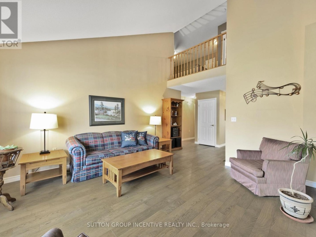 403 - 40 MUSEUM DRIVE, 