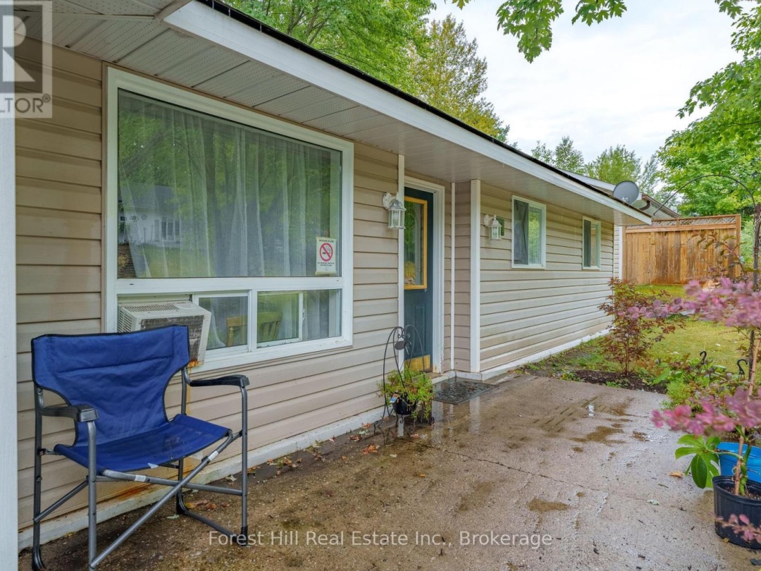 12 CRESTVIEW DRIVE, 