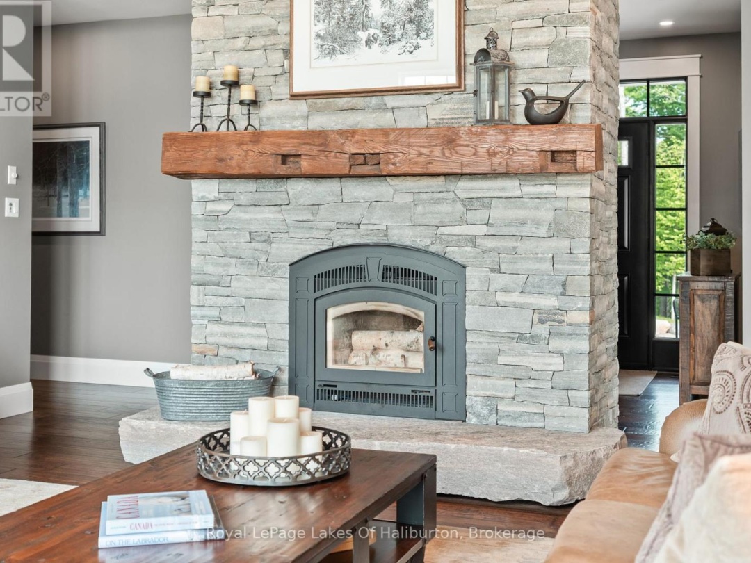 1143 TRILLIUM TRAIL, Loon Lake