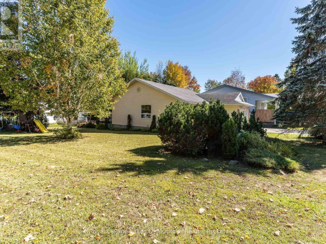 22 KNOTTY PINE TRAIL, 