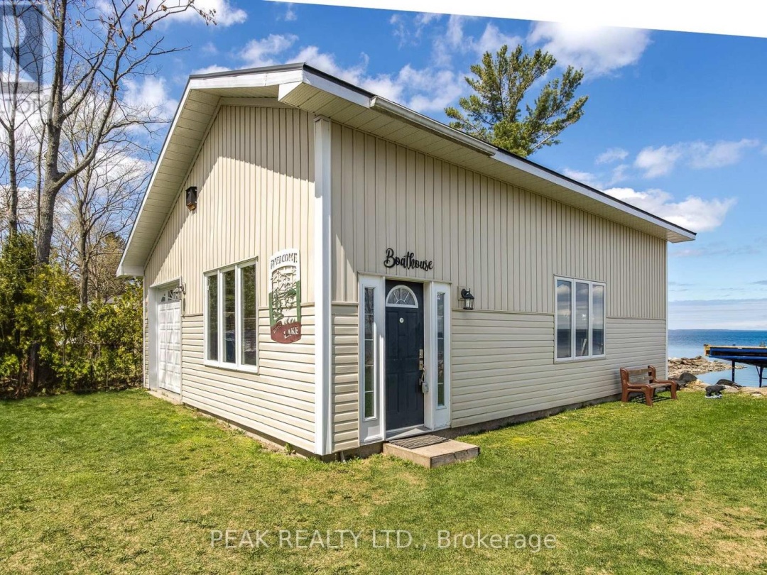 14 Lighthouse Crescent, Georgian Bay