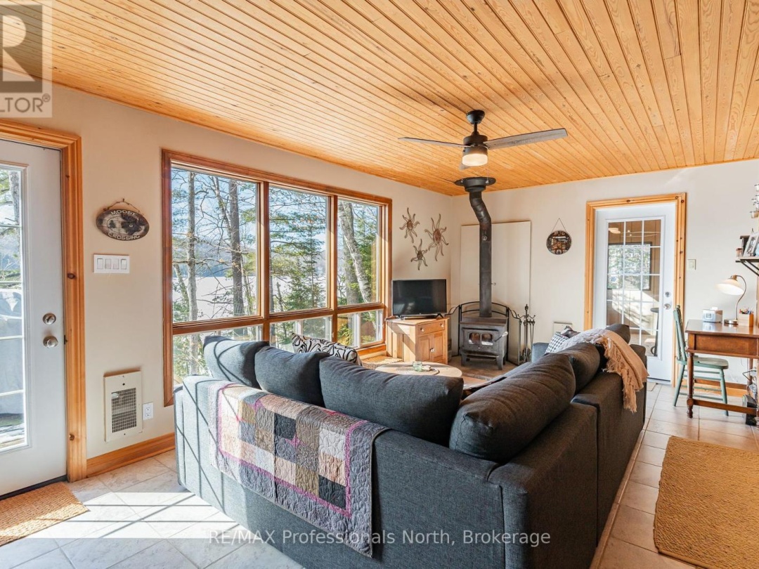 1196 Portage Road, South Portage Lake