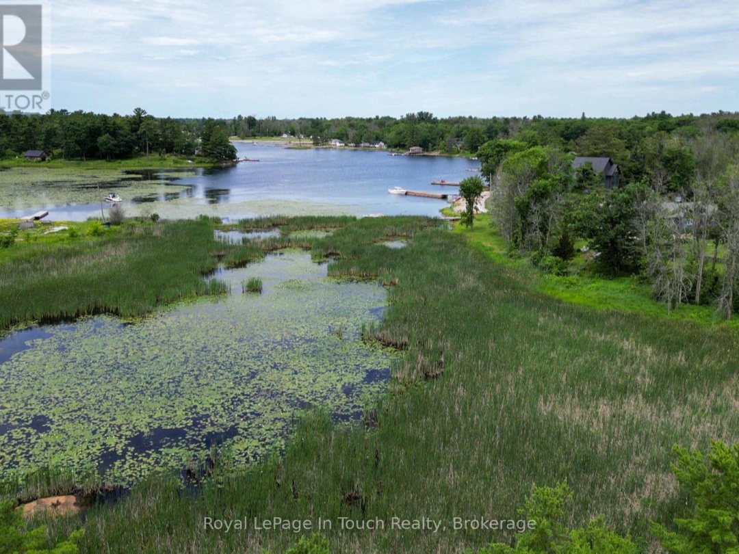 180 PRISQUE ROAD, Georgian Bay