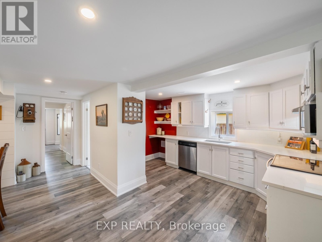 370 HOMEWOOD AVENUE, 