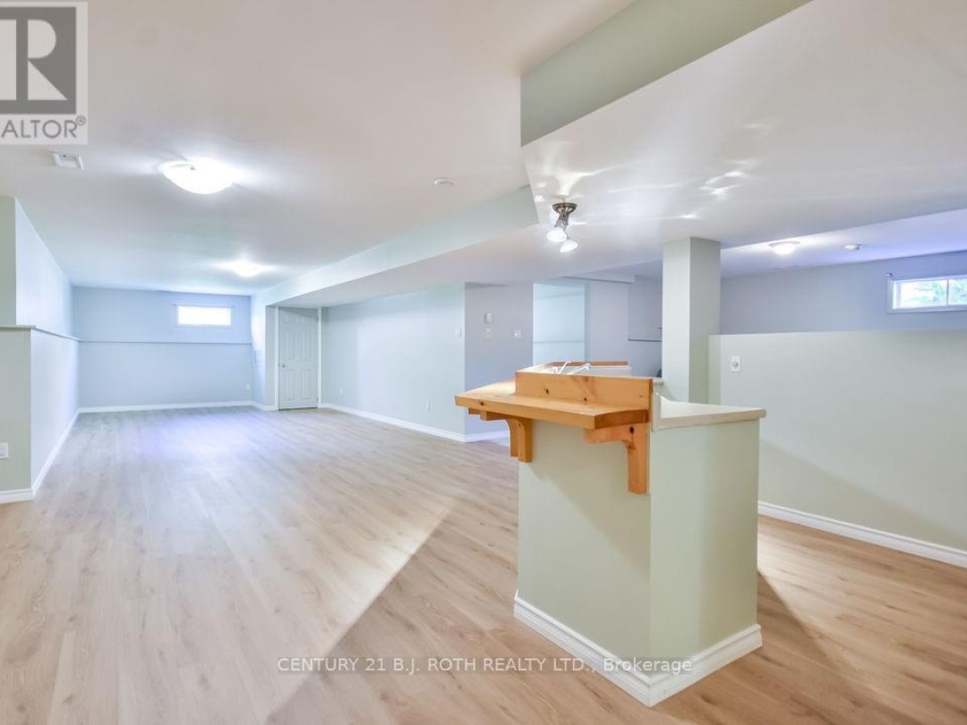 3 MAPLE GATE, 