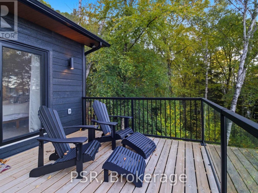 1399 BAYBREEZE LANE, 
