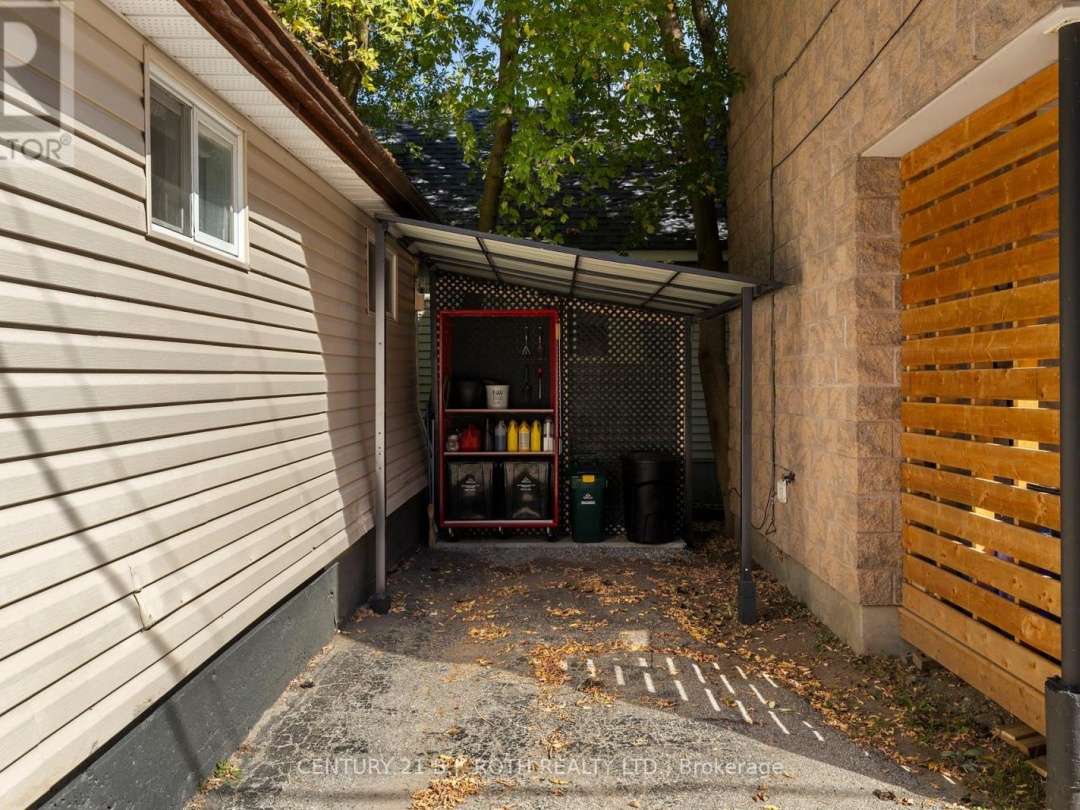 87 VICTORIA STREET, 