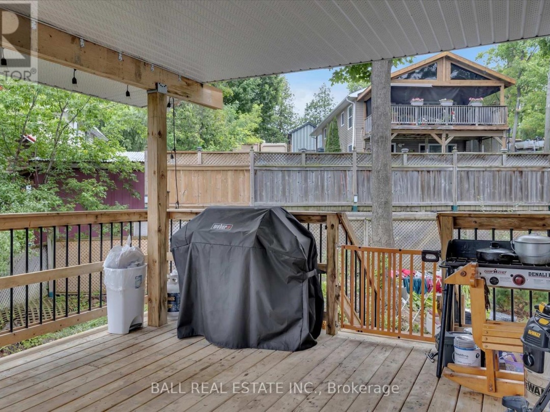 32 CHERRYHILL STREET, 