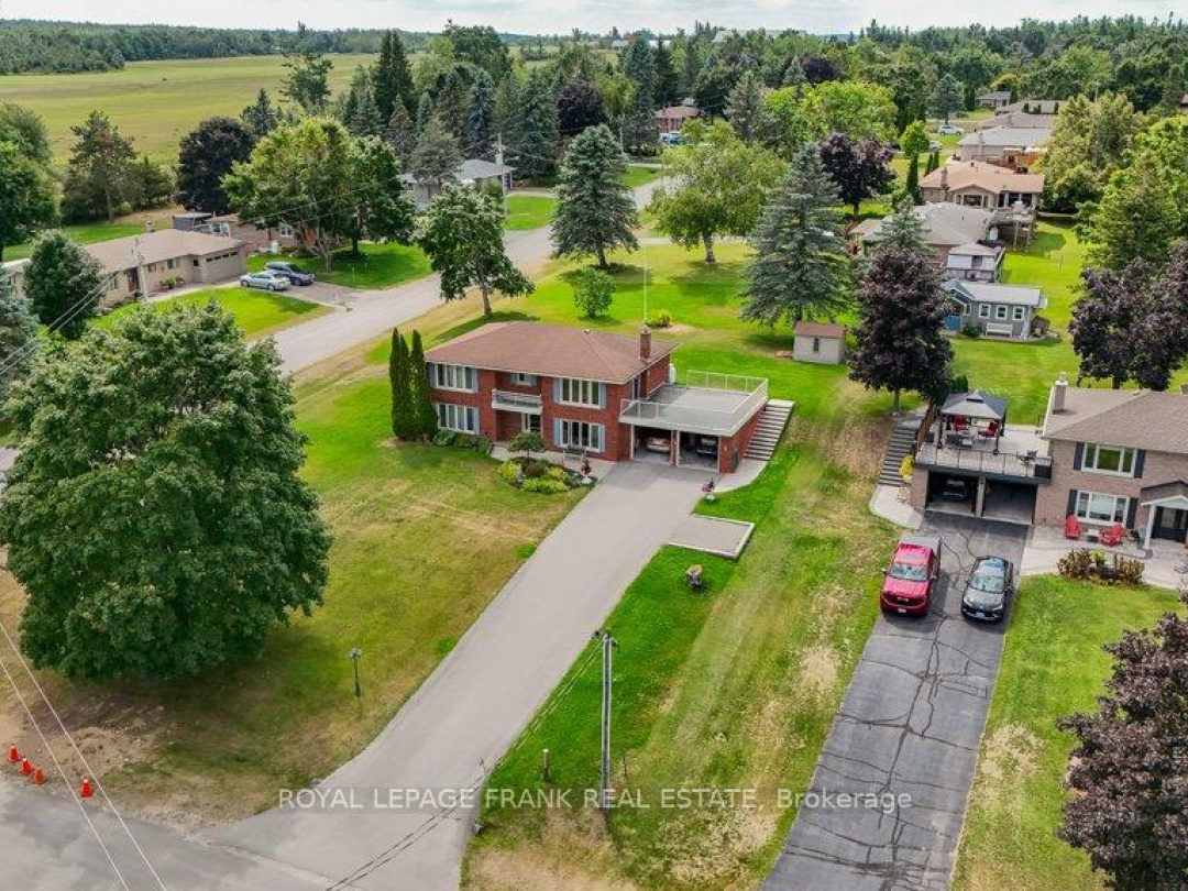 357 THE CAPTAINS CORNERS, 