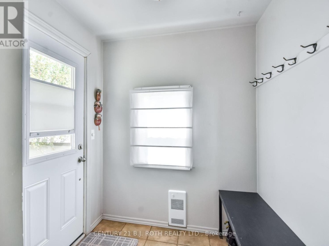 1039 DIVISION ROAD E, 