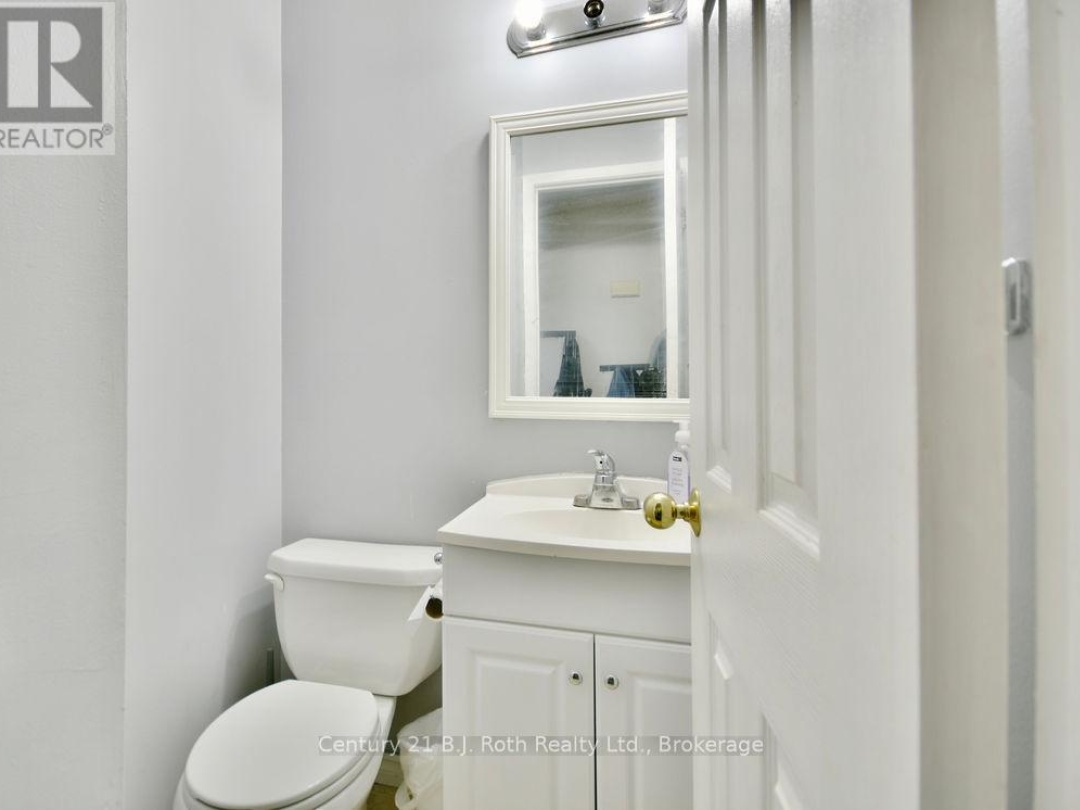 7 - 441 BARRIE ROAD, 