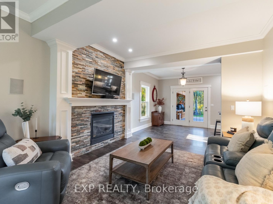 4146 FOREST WOOD DRIVE, 