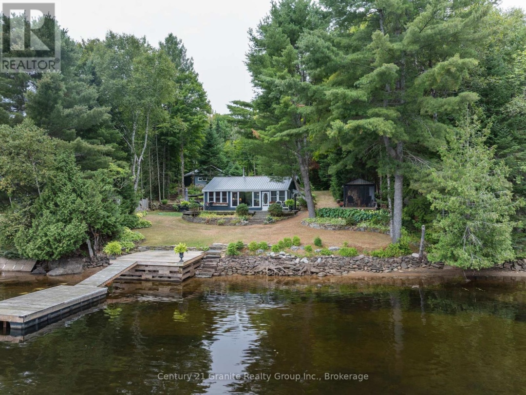 1528 DIGNAN ROAD, 