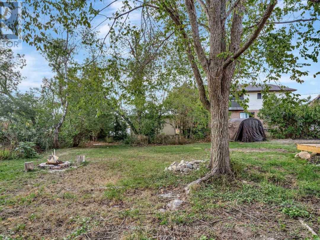 19 PRINCE STREET E, 