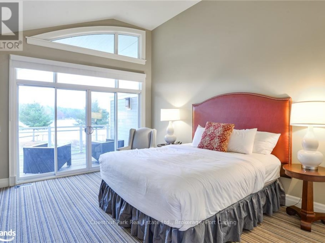 G103 A2 1869 Muskoka 118 Road W, 