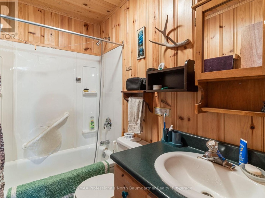 2772 WILKINSON ROAD, 