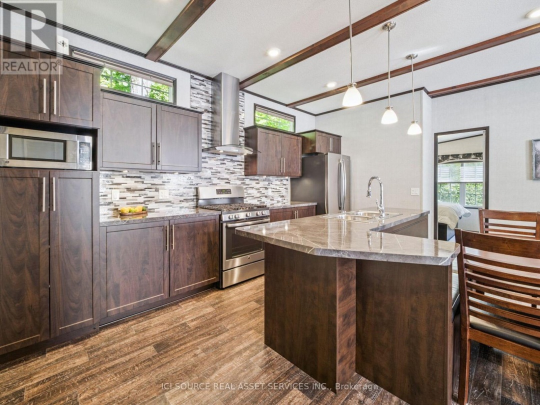 SMR192 - 1082 SHAMROCK MARINA ROAD, 