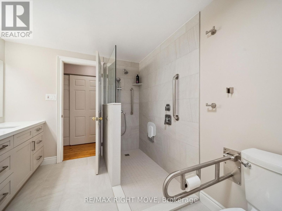 7736 RIVERLEIGH DRIVE, 