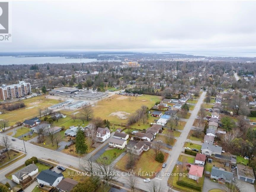 4 Lots 43 Fittons Road W, Lake Simcoe