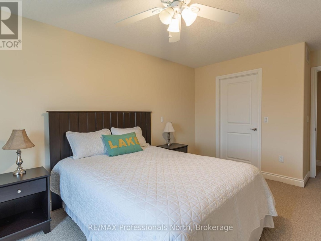 46 WEBB CIRCLE, 
