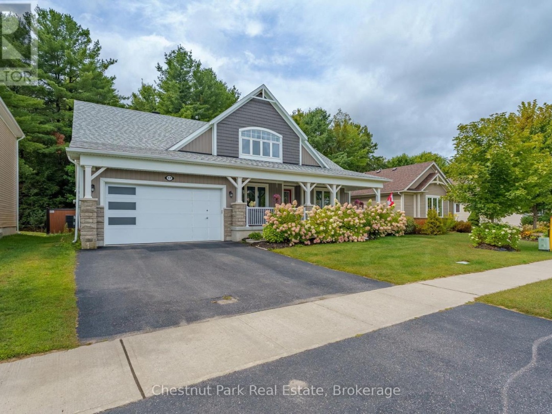 17 WINDSONG CRESCENT, 