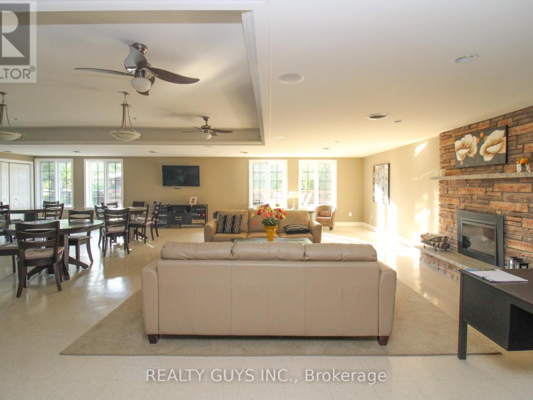 # 204 - 200 EAST STREET S, 